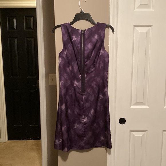 Simply Vera Vera Wang Sleeveless Dress - Picture 2 of 3